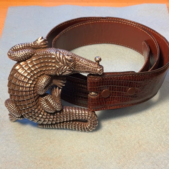 Barry Keselstein Accessories - Genuine Barry Kieselstein largest alligator buckle with lizard cord